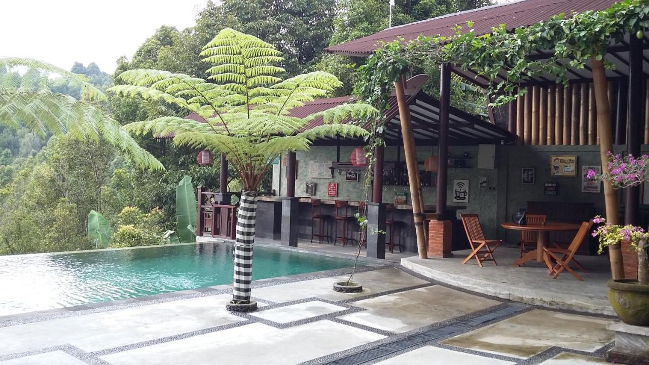 Hotel Bintang Munduk Extérieur photo