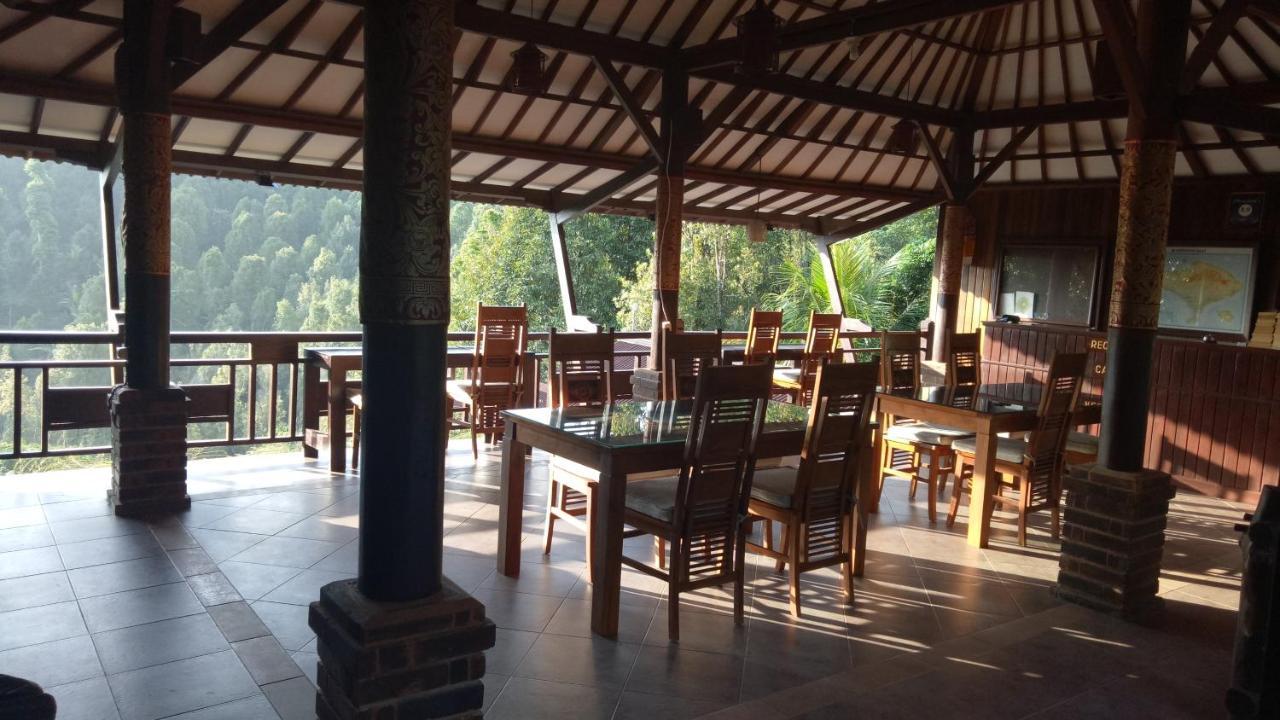Hotel Bintang Munduk Extérieur photo