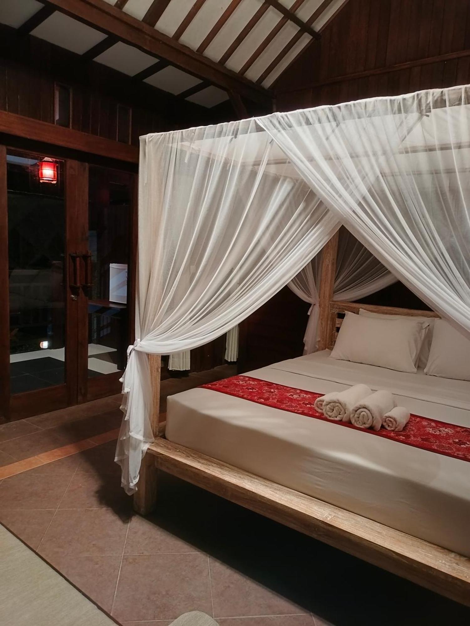 Hotel Bintang Munduk Chambre photo